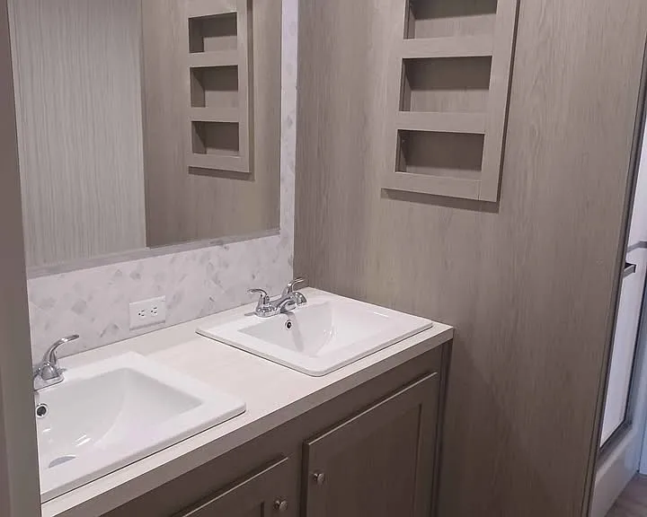 120 Northfork Dr — Photo 8