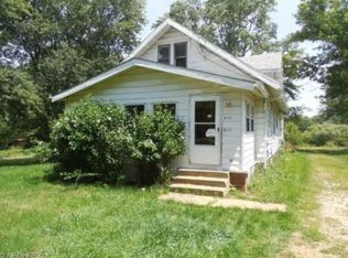 4311 Pershing St, Norton, OH 44203