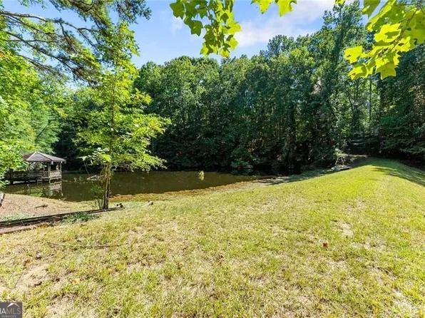 901 Peachtree Cv, Demorest, GA 30535