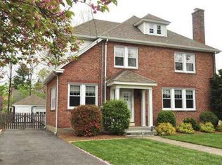 26 Pelham Rd, West Hartford, CT 06107