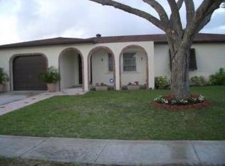 4899 Alfresco St, Boca Raton, FL 33428