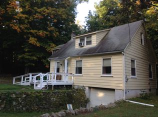 6 Brookside Rd, Beacon, NY 12508