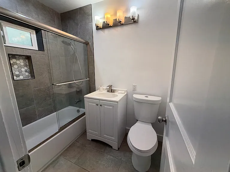 3110 Hodges Ave — Photo 8