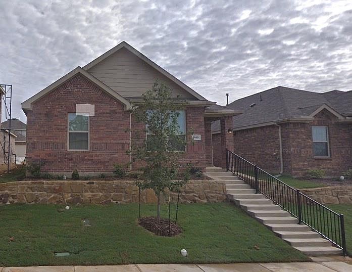 1st image of 1555 Acmite Ave