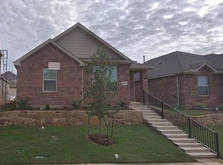 1555 Acmite Ave, Crossroads, TX 76227