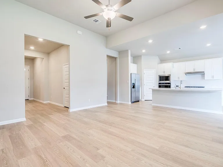285 Cathedral Mountain Dr — Photo 5