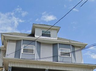 312 Freeport Rd #1, New Kensington, PA 15068