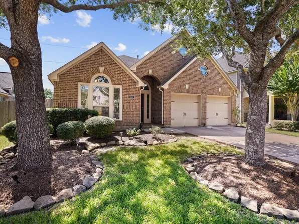 2634 Night Song Dr, Pearland, TX 77584