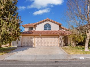631 Esther Dr, Lancaster, CA 93535