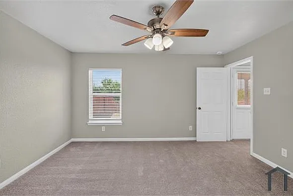 6531 Luckey Sq — Photo 23