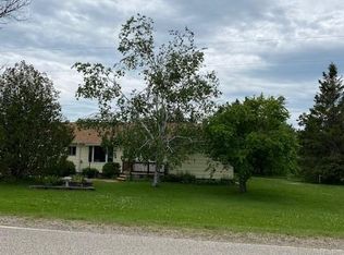 16832 S Riverside Dr, Pickford, MI 49774