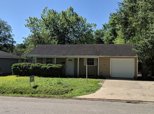 9165 Shepherd Dr, Beaumont, TX 77707