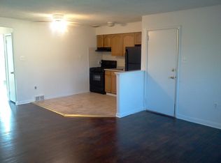 1340 Pennwood Rd #2, Philadelphia, PA 19151