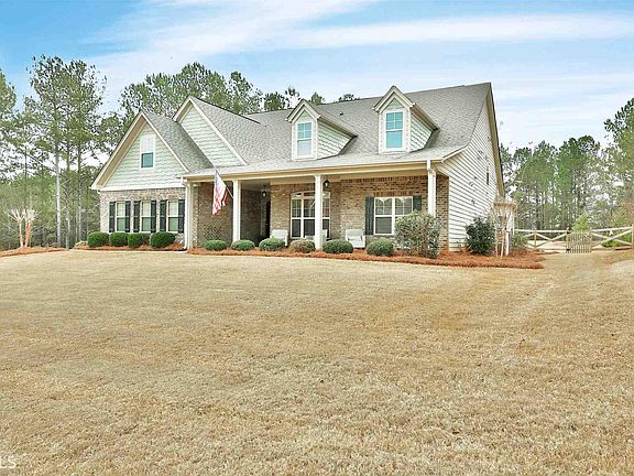 3rd image of 95 Meadow View Gln