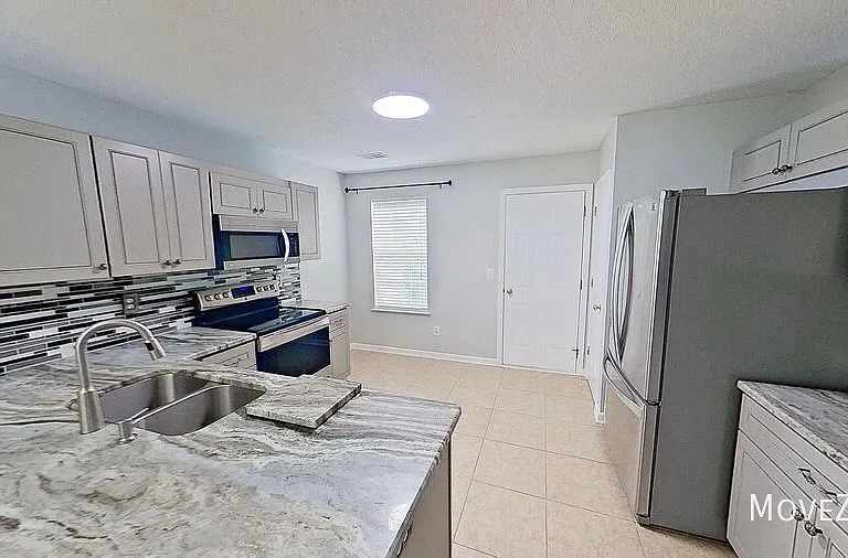 21 Reedy River Way — Photo 10