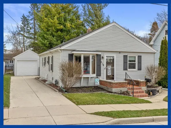 516 Third STREET, Hartford, WI 53027
