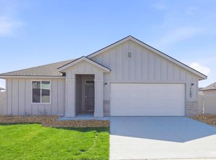 7083 E Shields Dr, Nampa, ID 83687