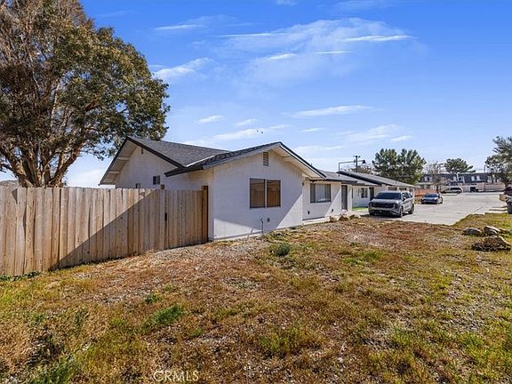 3rd image of 56190 Papago Trl