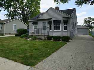 26566 Barrington St, Madison Heights, MI 48071