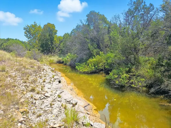 110 Phase Pr #6-42102, Evant, TX 76525