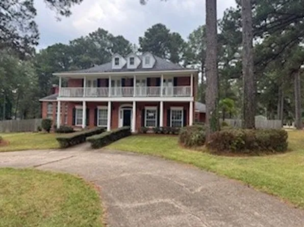 9802 Neesonwood Dr, Shreveport, LA 71106