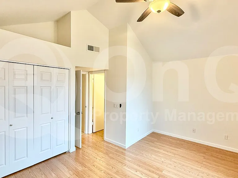 5704 E Aire Libre Ave #1020 — Photo 11