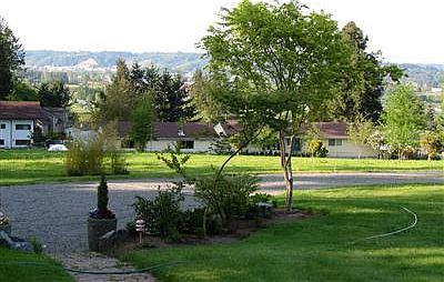 3rd image of 4822 44th Ave E