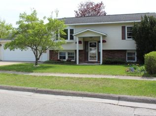 216 E Baldwin St, Alpena, MI 49707