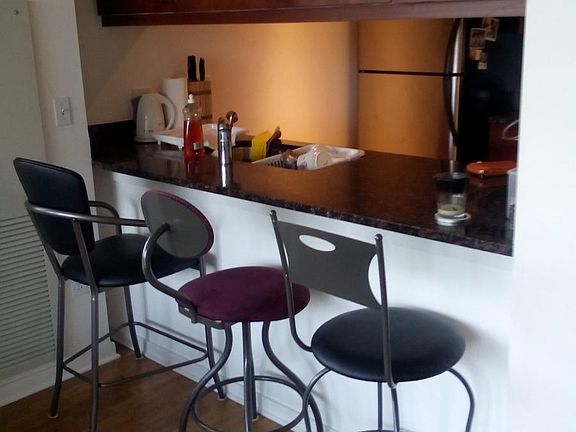5th image of 611 S Wells St #1408