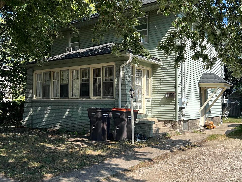 2nd image of 1750 Berkley Ave SW