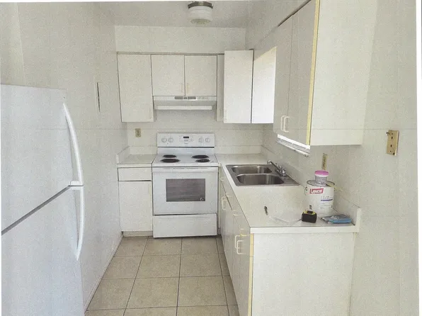 4927 Coronado Pkwy APT 2, Cape Coral, FL 33904