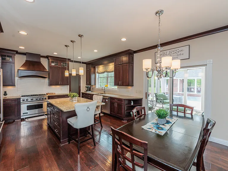 30 Cableknoll Ln — Photo 13
