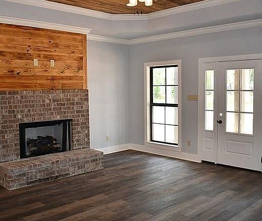 4th image of 409 Saige Ln