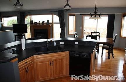 3rd image of 3278 Prairieview Dr