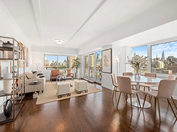 240 E 10th St APT 10C, New York, NY 10003