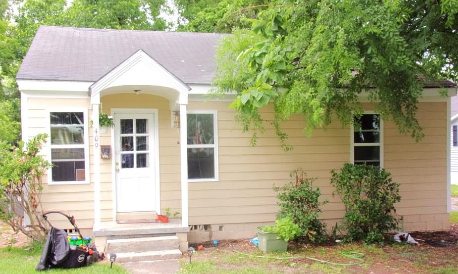 2nd image of 131 Kay Dr