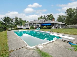 4 Reservoir Rd, Goshen, NY 10924