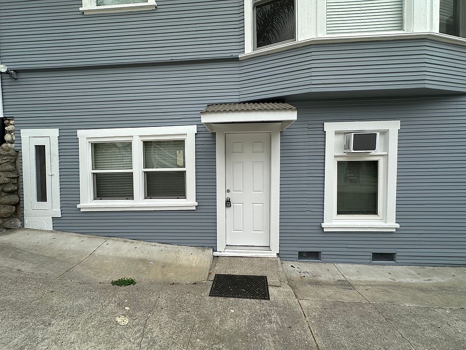 1st image of 217 N Burlington Ave Unit 1/2
