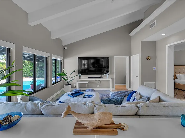 616 Riviera Isle Dr — Photo 40
