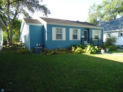 1418 11th Ave S, Fargo, ND, 58103