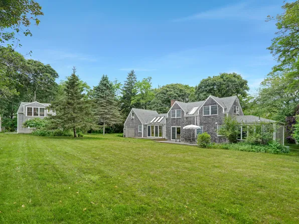 174 Middle Road Road, Chilmark, MA 02535