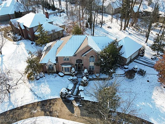 2nd image of 3700 Tamarisk Dr