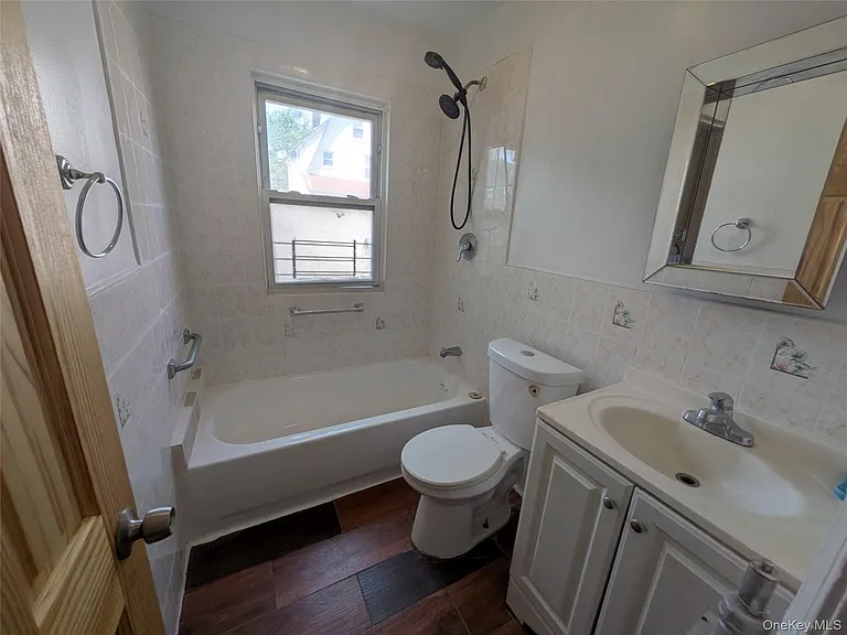 205-11 110th Ave #1 — Photo 13