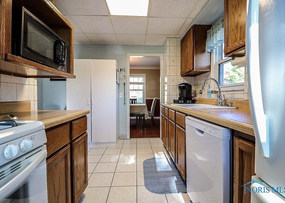 2nd image of 4446 Garrison Rd