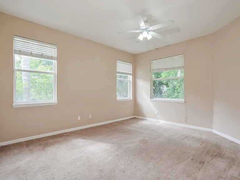 1814 Madison Ivy Cir — Photo 9