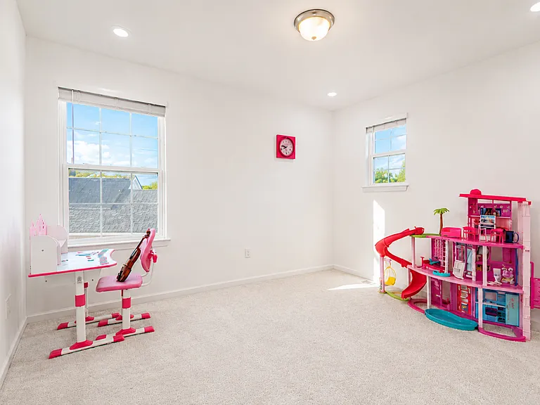 51172 Quaker Ln — Photo 18