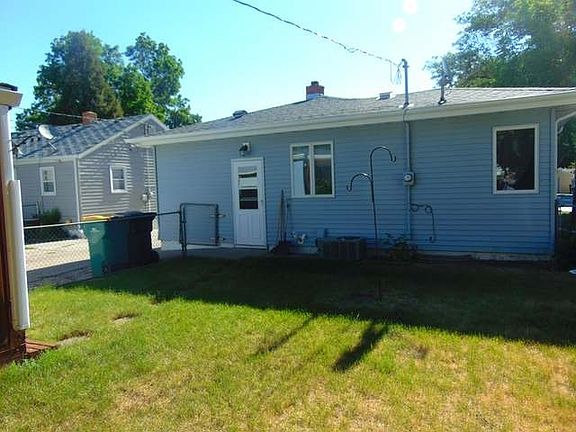 5th image of 912 N 16th St