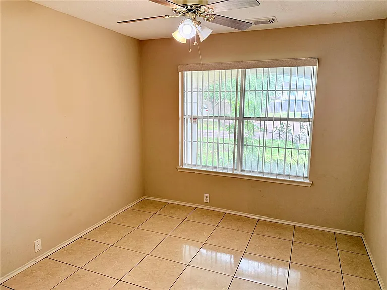 10610 Sugar Place Ct — Photo 13