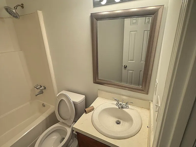 117 Misty Oak Rd #B — Photo 7