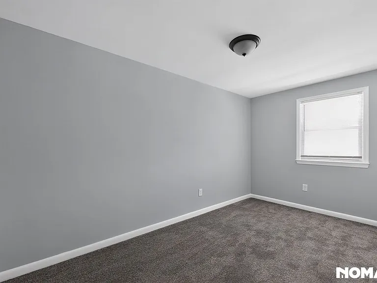 2229 Redthorn Rd — Photo 15